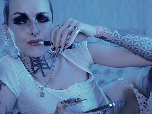 Haermit live cam on BongaCams