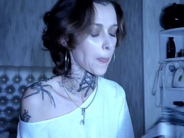 Haermit live cam on BongaCams