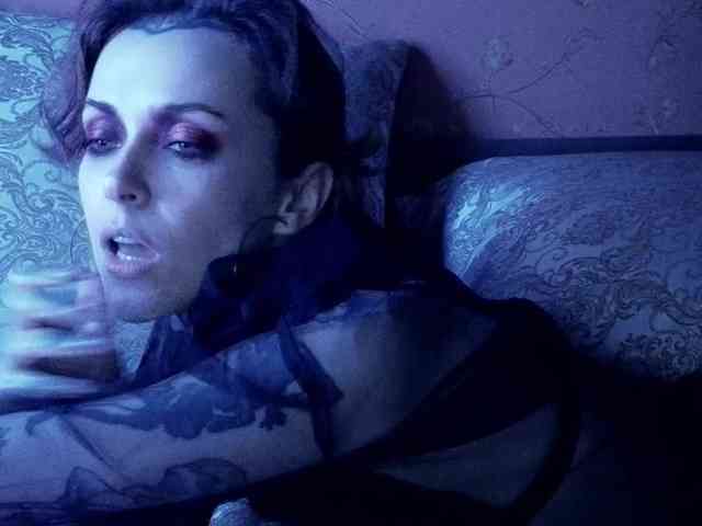 MARLA_SINGER webcam