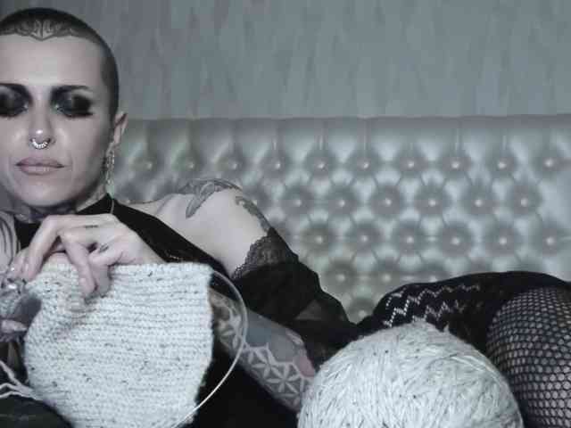 Marla_singer's live stream