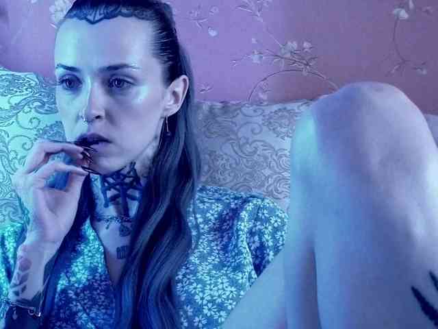 MARLA_SINGER webcam
