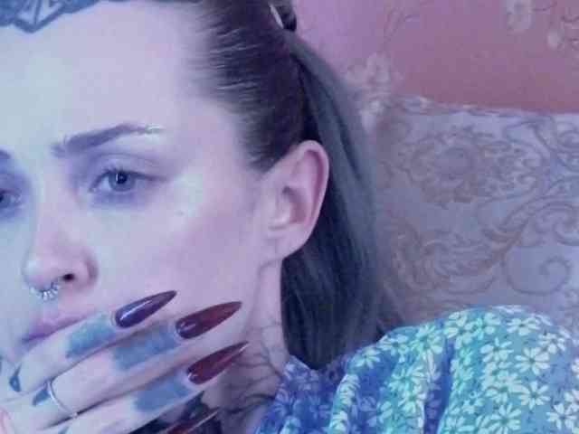 MARLA_SINGER webcam