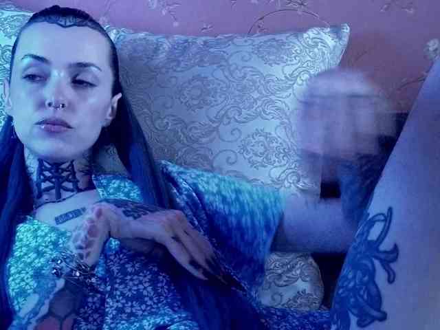 MARLA_SINGER webcam