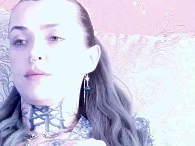 MARLA_SINGER webcam