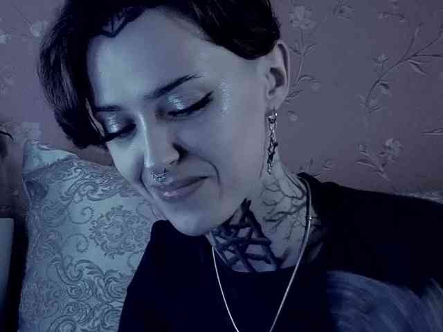 MARLA_SINGER webcam