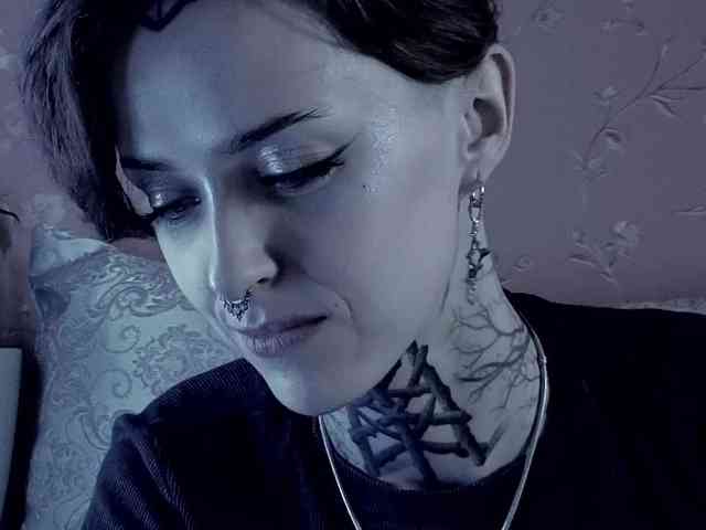 MARLA_SINGER webcam