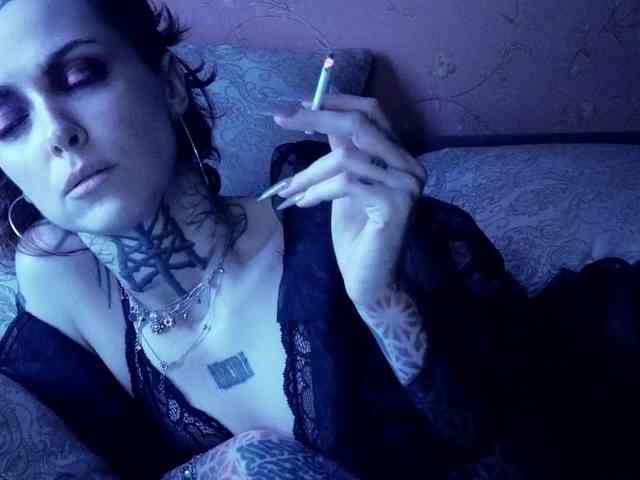 MARLA_SINGER webcam