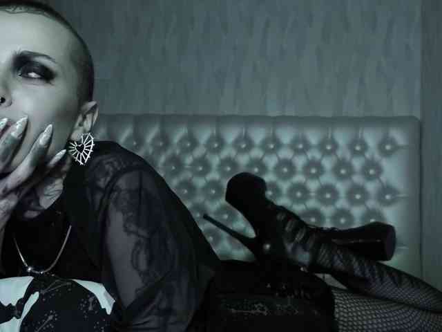 MARLA_SINGER webcam