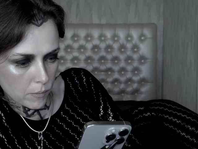 MARLA_SINGER webcam