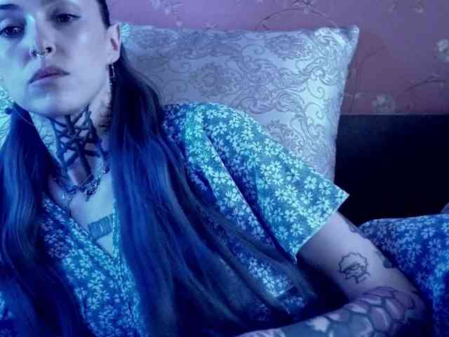 MARLA_SINGER webcam