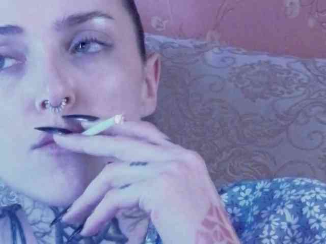 MARLA_SINGER webcam