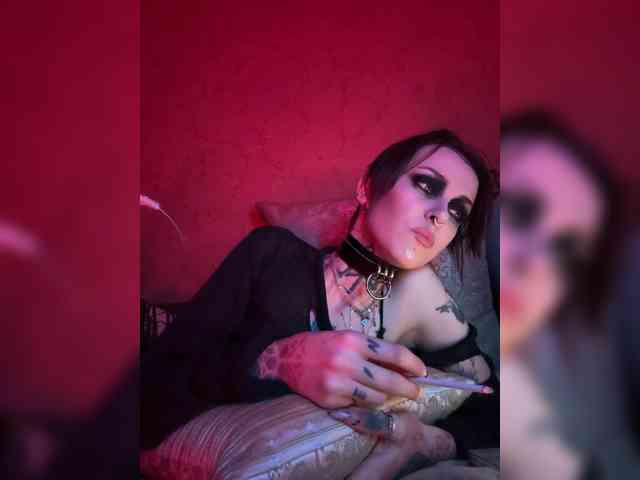 MARLA_SINGER webcam