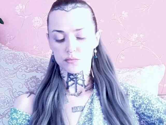 MARLA_SINGER