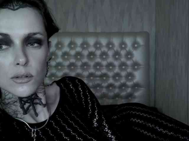 MARLA_SINGER webcam
