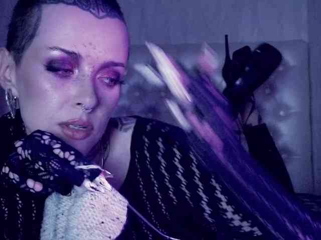 MARLA_SINGER webcam