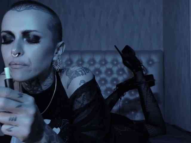MARLA_SINGER webcam