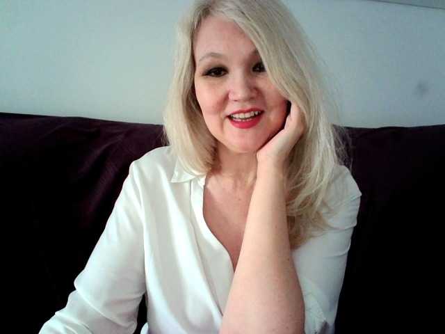 fghzeya's BongaCams show and profile