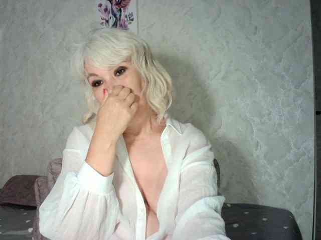 fghzeya Live Webcam on BongaCams