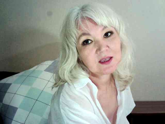 Model: YaNellyaY