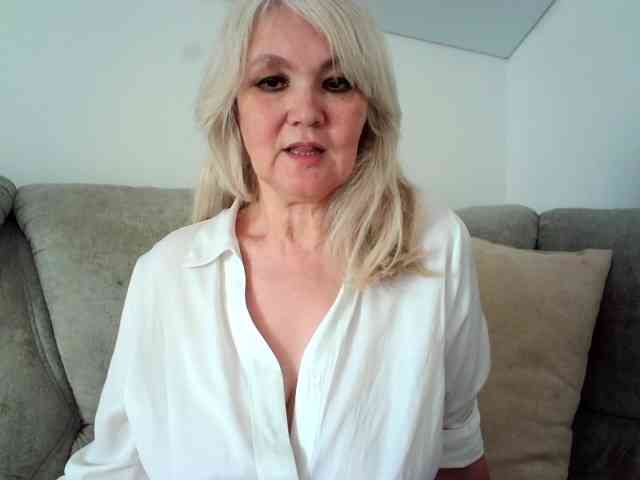 YaNellyaY webcam