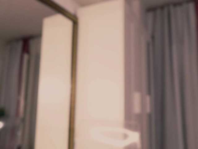 Aliyv live cam on BongaCams