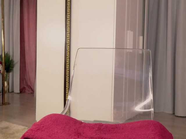 Aliyv live cam on BongaCams