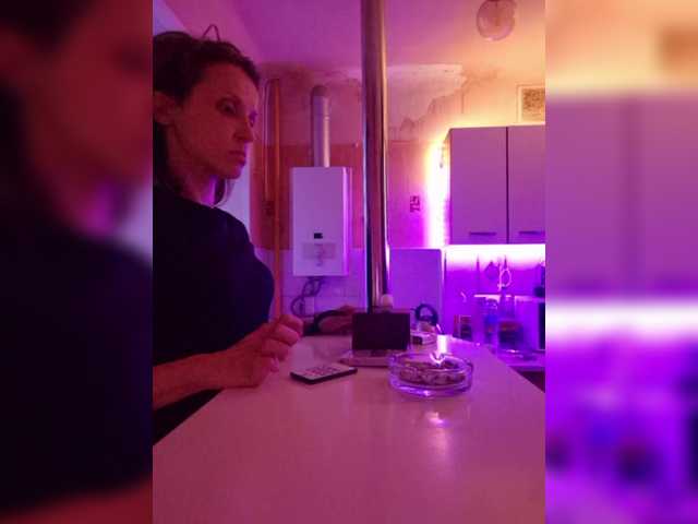 -Princess-Kitana-'s BongaCams show and profile