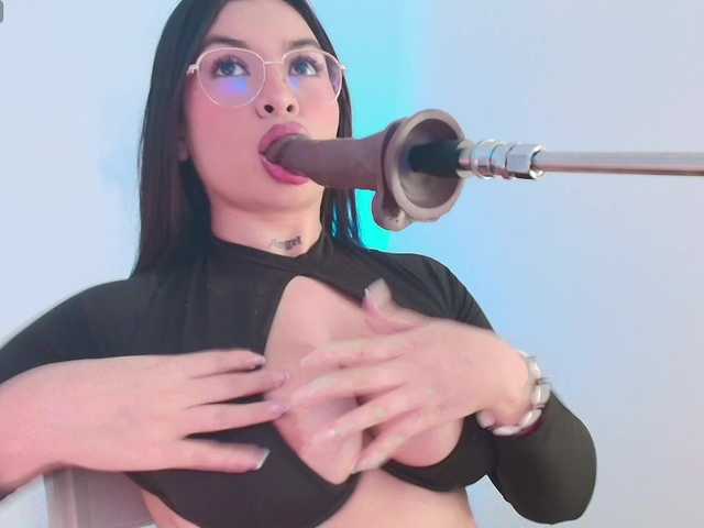 Angelique-sky live webcam show