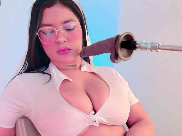 Angelique-sky webcam