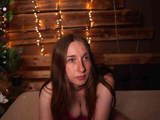 Frecklesgirl webcam