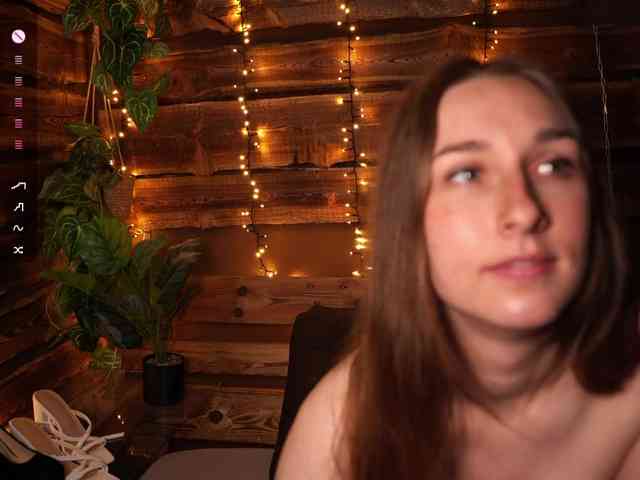 Frecklesgirl webcam