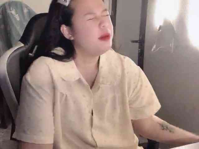Love-x69x webcam