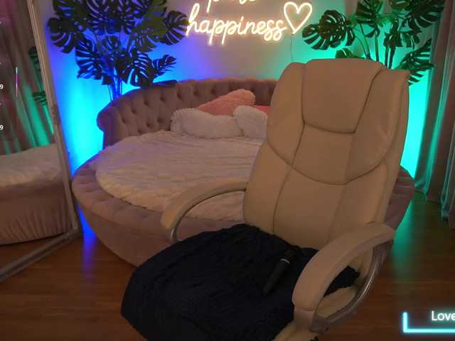 FataleNellie live cam on BongaCams