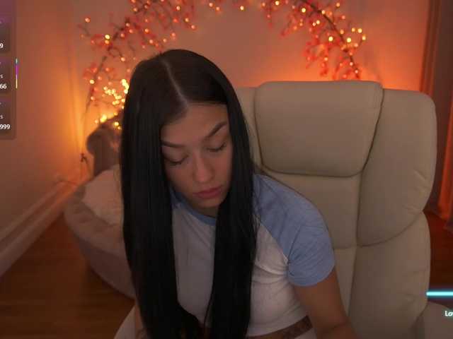 FataleNellie live cam on BongaCams