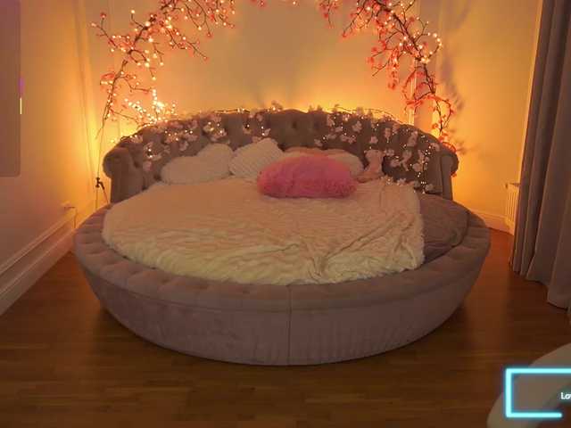 FataleNellie live cam on BongaCams