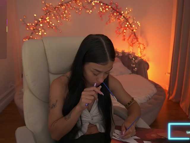 FataleNellie live cam on BongaCams