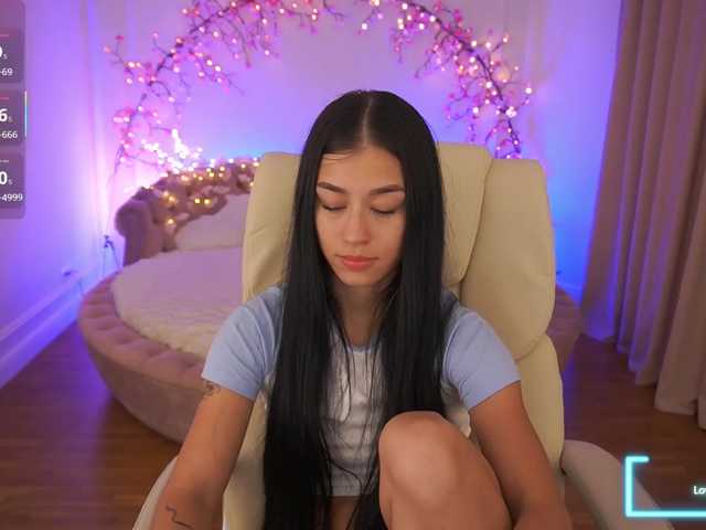 FataleNellie live webcam show