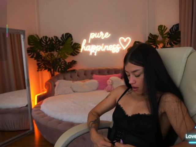 FataleNellie live cam preview