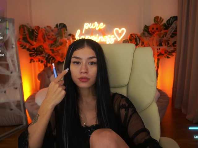 Fatalenellie live cam