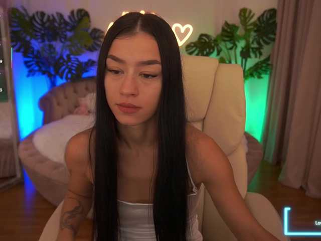 FataleNellie live cam on BongaCams