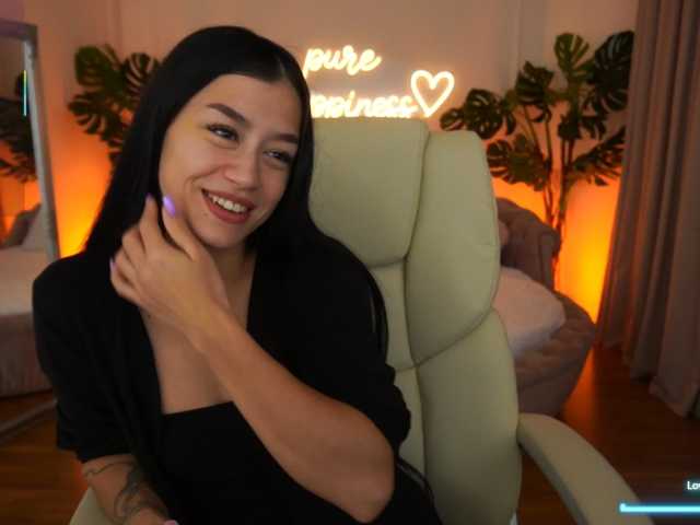 FataleNellie live cam on BongaCams