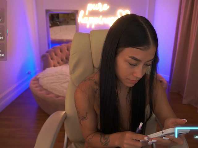 FataleNellie live cam on BongaCams
