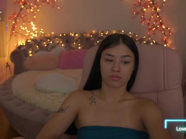 FataleNellie live cam on BongaCams