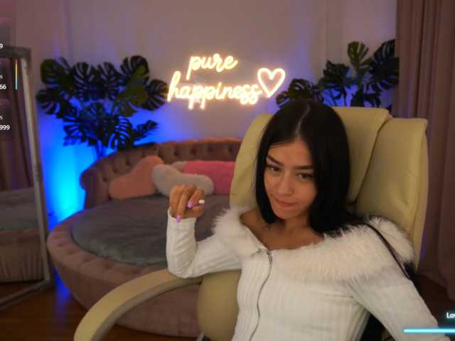 FataleNellie, live now on BongaCams