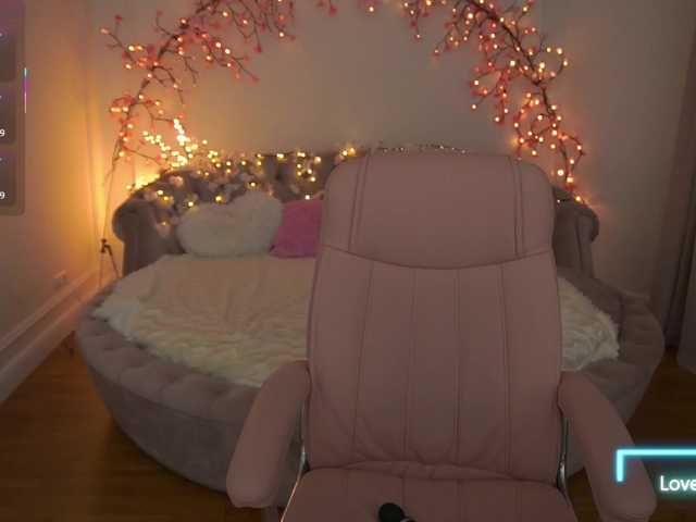 FataleNellie live cam on BongaCams