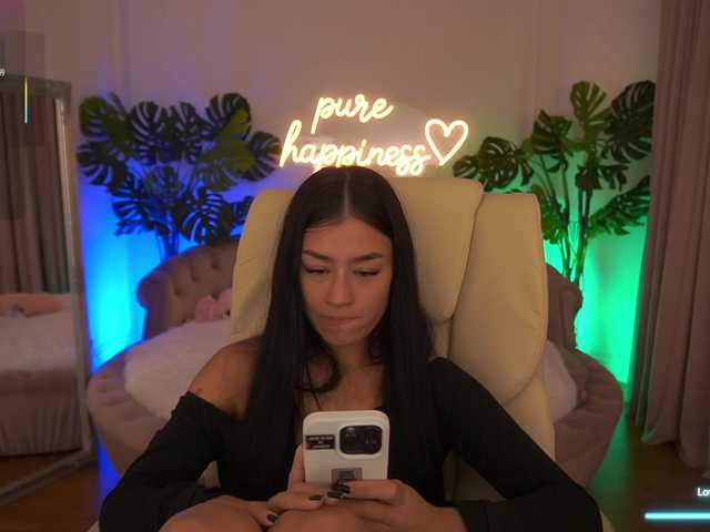 FataleNellie live cam on BongaCams