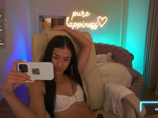 FataleNellie live cam on BongaCams