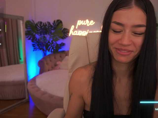 FataleNellie live cam on BongaCams