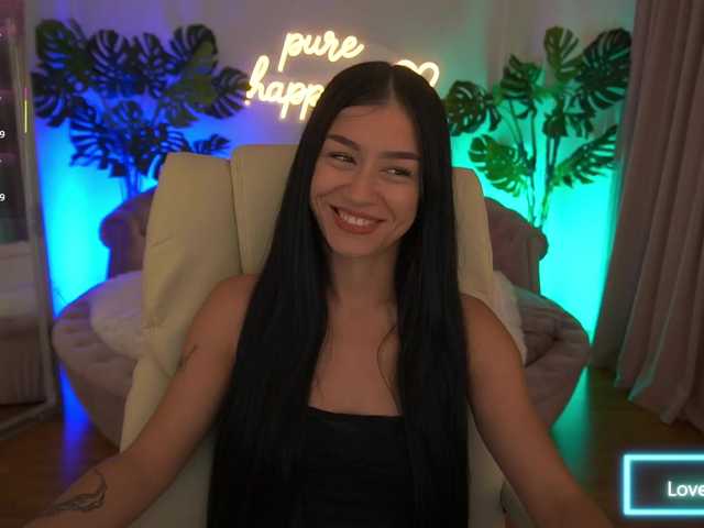 FataleNellie live cam on BongaCams