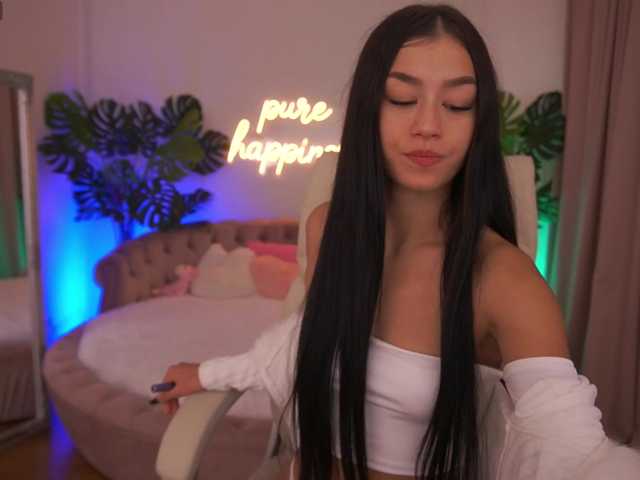 FataleNellie live cam on BongaCams